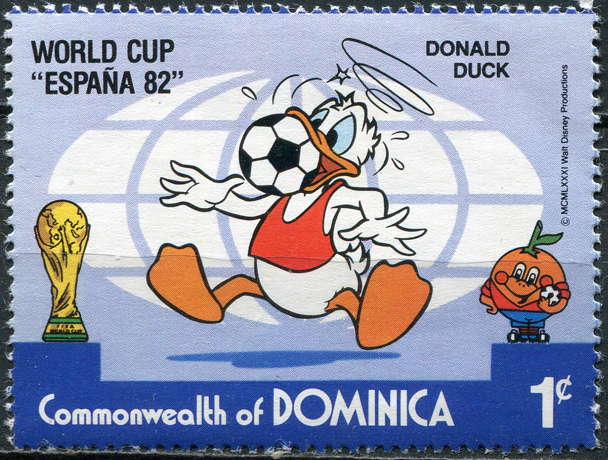 Dominica. 1982. Donald Duck with a ball in his beak (MNH **) Stamp